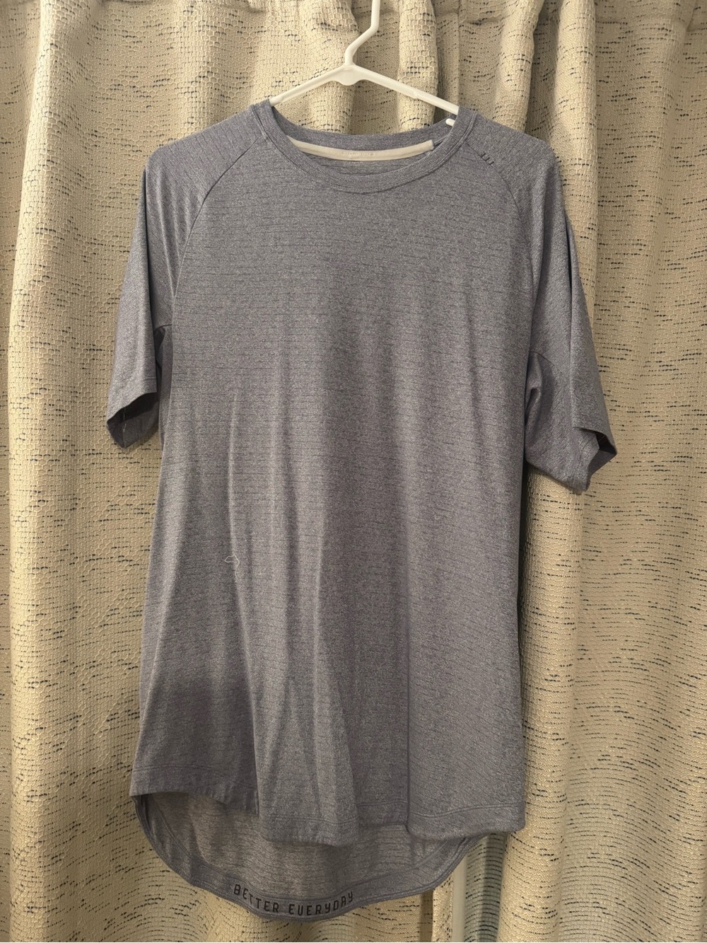 Men's Lululemon Gray Performance T-Shirt